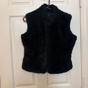 Cejon Black Faux Fur Vest